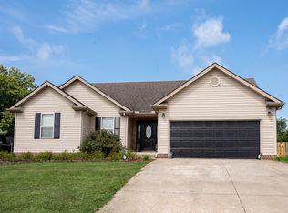433 Pinehurst Dr, Mount Sterling, KY 40353