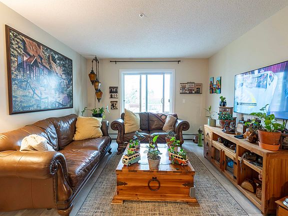 5th image of 4403 23rd St NW #203