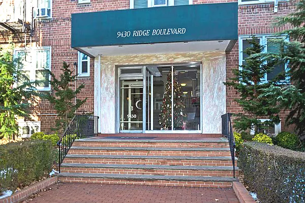 Sold by Calabrese Real Estate | media 4