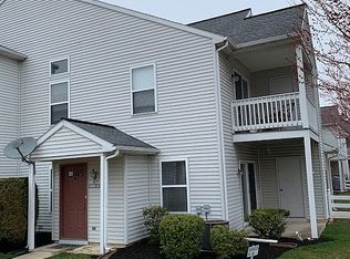 5805 Hidden Lake Dr, Harrisburg, PA 17111
