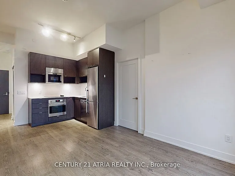 7 Mabelle Ave #3701 — Photo 7