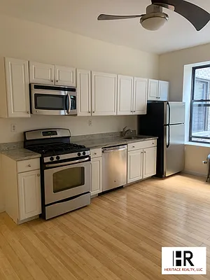 Rented by Heritage Realty LLC | media 2