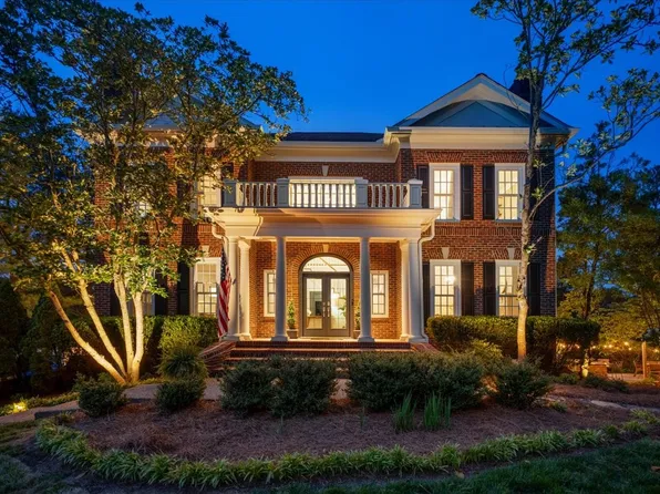903 Hillmont Ct, Nashville, TN 37221