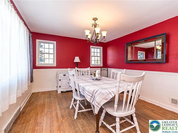 3rd image of 1511 Hausman Ave