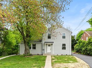 233 Melville Dr, Fairfield, CT 06825