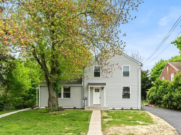 233 Melville Drive, Fairfield, CT 06825