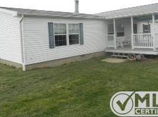 121 Kittle Ln, Cameron, WV 26033