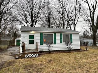 4179 Costa Ave NE, Grand Rapids, MI 49525
