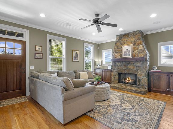 5th image of 503 Carilion Ln