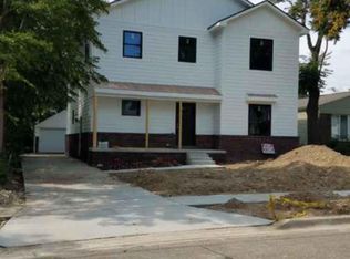 513 Renshaw St, Rochester, MI 48307