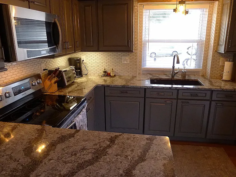 4346 S Eldridge St — Photo 2