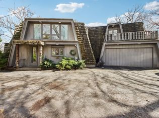 26155 W Laurel Ave, Wauconda, IL