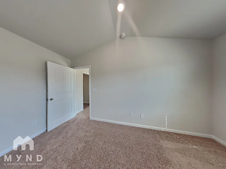 167 Royal Meadow Dr — Photo 11