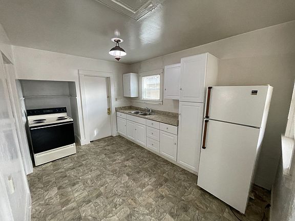 4th image of 517 Quarry St APT 24