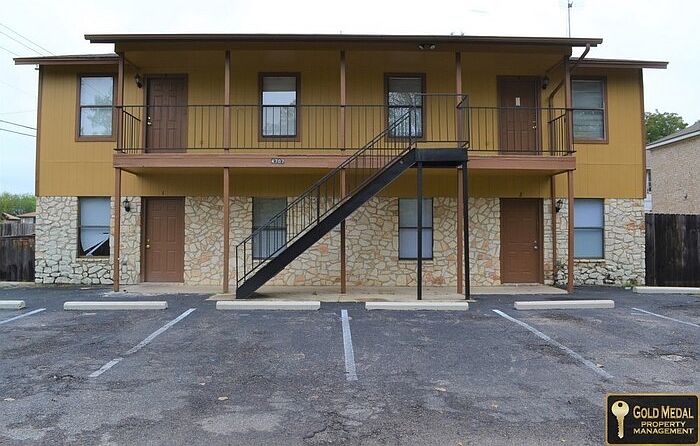 1st image of 4707 Westcliff Rd APT A2