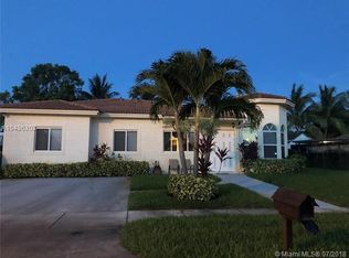 17315 NE 10th Ct, Miami, FL 33162