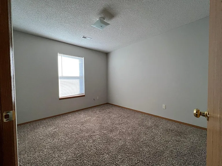 2513 E Conquest St — Photo 15