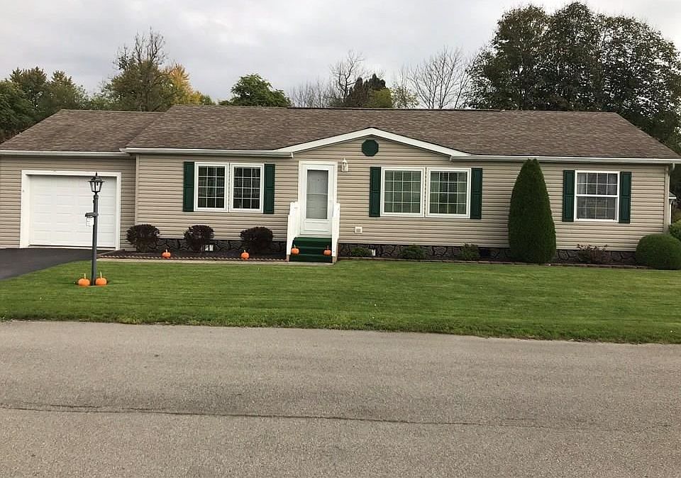 1st image of 4271 Canalside Dr