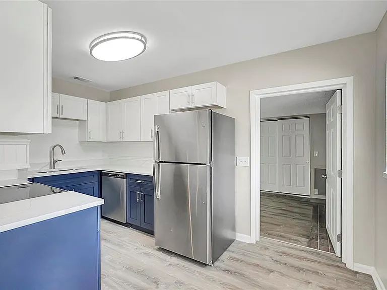 7015 Filbert Ln — Photo 6
