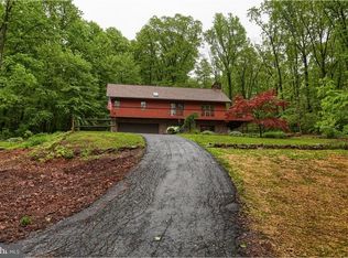335 Mountz Rd, Morgantown, PA 19543