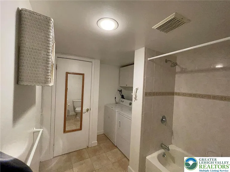 1590 Alta Dr — Photo 16