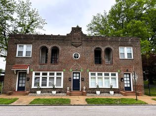 3267 Roger Pl FLOOR 2, Saint Louis, MO 63116
