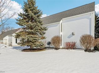 448 Equestra N, Aurora, OH 44202