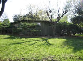 1703 W 20th Ter, Lawrence, KS 66046