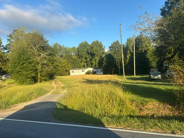 2268 Holly Springs Rd, Rockmart, GA 30153