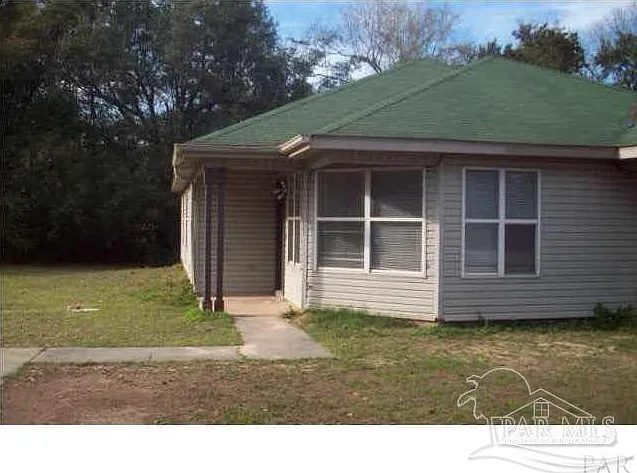 1131 Lake Dr #A — Photo 1