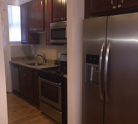 2nd image of 2259 W Eastwood Ave APT 3S