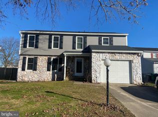 11 Crown Cir, Dover, DE 19901