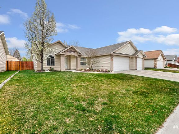 2nd image of 2296 Julie Ln
