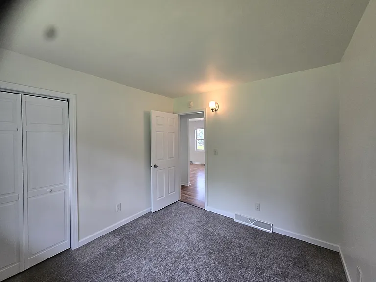 695 Jacobas Rd — Photo 19