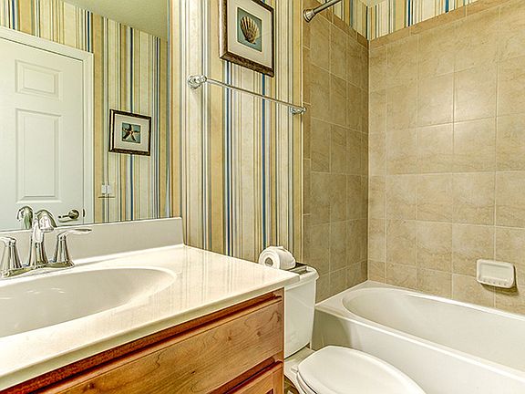 2nd image of 13671 Julias Way #324