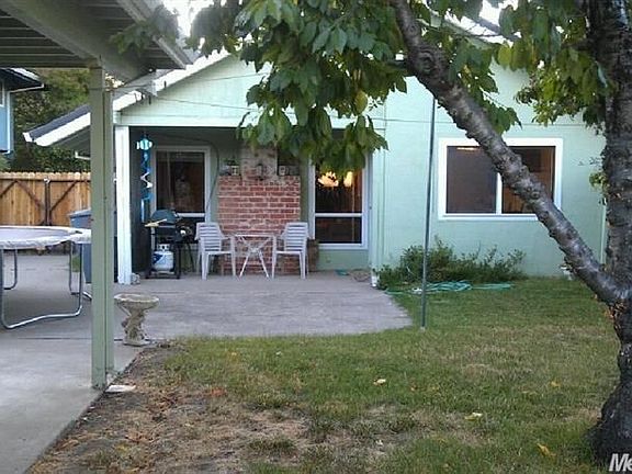 2nd image of 2620 S Whitney Blvd