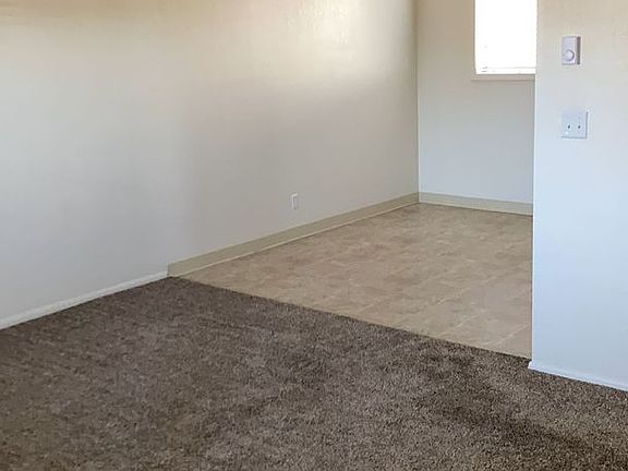 2nd image of 202 E Park Ave #4