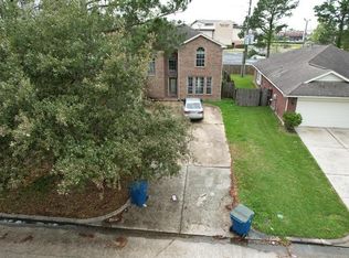 18427 Polo Meadow Dr, Humble, TX 77346
