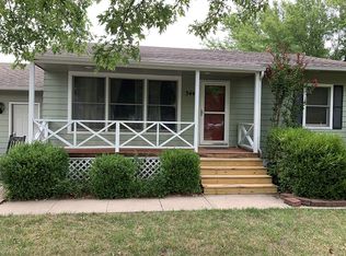 344 S Weaver Ave, Hesston, KS 67062