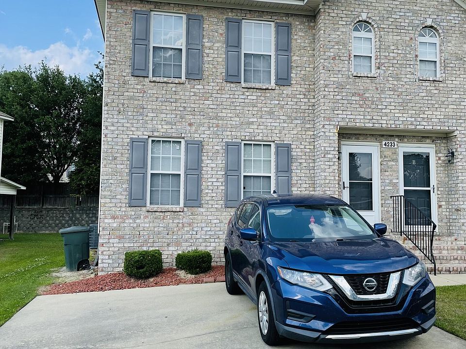 1st image of 4233 A Brook Creek Ln