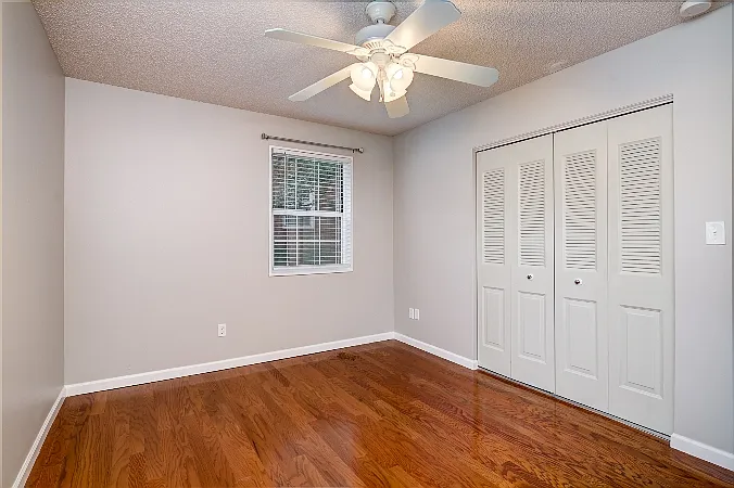 9134 N Swan Cir — Photo 8
