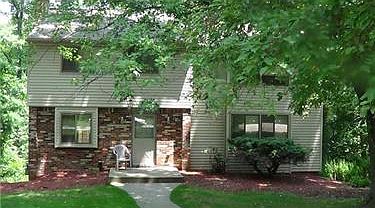 1st image of 4017 Duchess Ct