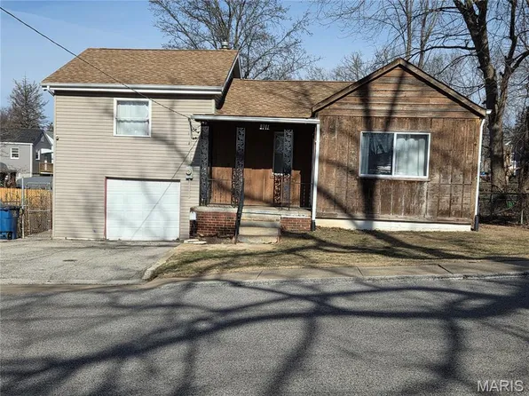 9741 Trescott Ave, Saint Louis, MO 63114