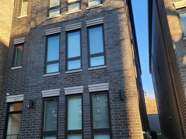 4625 S Michigan Ave #1