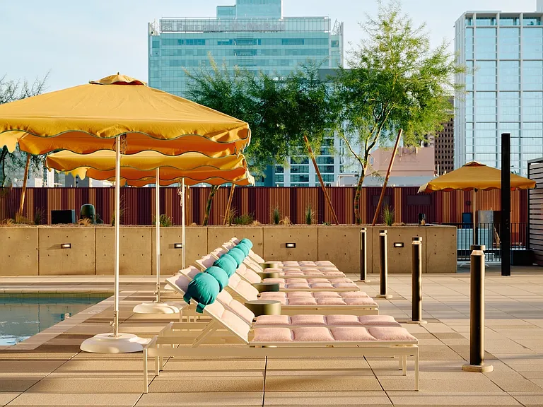 Sol Modern Phoenix Apartments Pool Deck