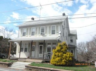 653 Mountain View Rd, Reading, PA 19607