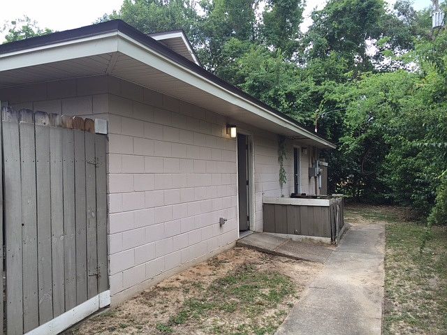 1st image of 2241 W Pensacola St APT 62