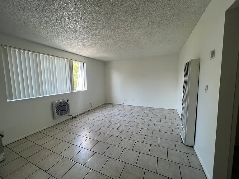 9150 Olive St #1 — Photo 5