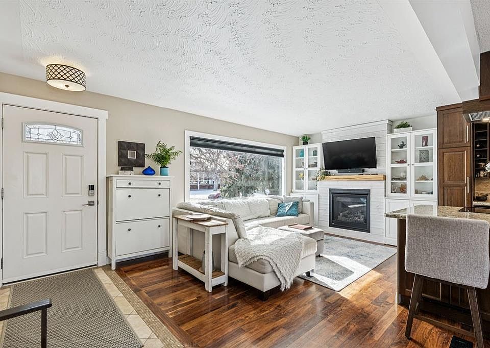 1st image of 56 S Haddock Rd SW