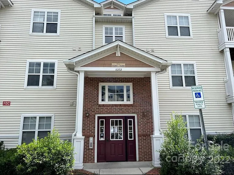 11278 Hyde Pointe Ct #11278 — Photo 19